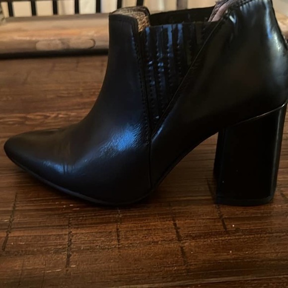 Freebird Black Ankle Boots - Picture 3 of 8